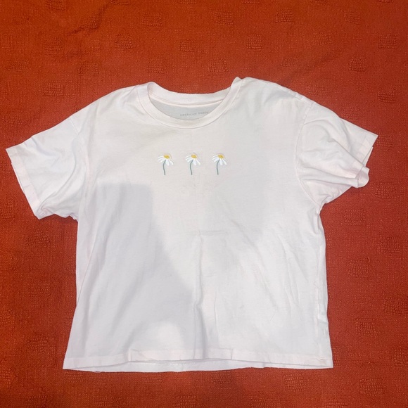 American Eagle Outfitters Tops - Baby Pink American Eagle Daisy Tee